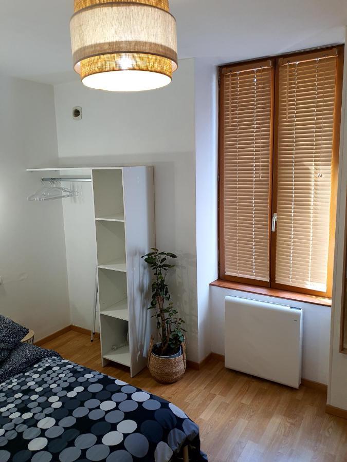 Appartement cosy entier, parking gratuit dans la rue Dijon Extérieur photo